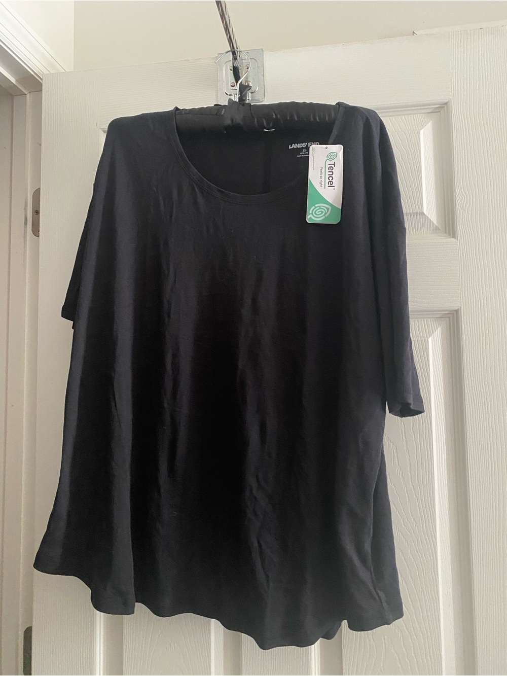 NWT Lands' End Black Short Sleeve Scoop Neck T‑Shirt 2X